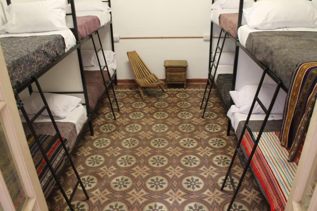 Casa Artigas Hostel Córdoba Zewnętrze zdjęcie