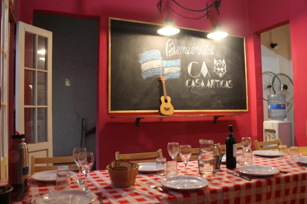 Casa Artigas Hostel Córdoba Zewnętrze zdjęcie